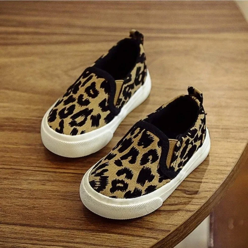Baby Slip-On Shoes Leopard Print‎ Size 6 New With Tags